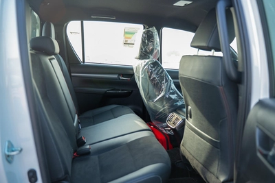 TOYOTA HILUX GR SPORT 4.0 GCC 2024 MODEL-5