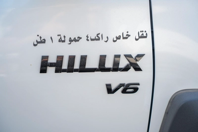 TOYOTA HILUX GR SPORT 4.0 GCC 2024 MODEL-2