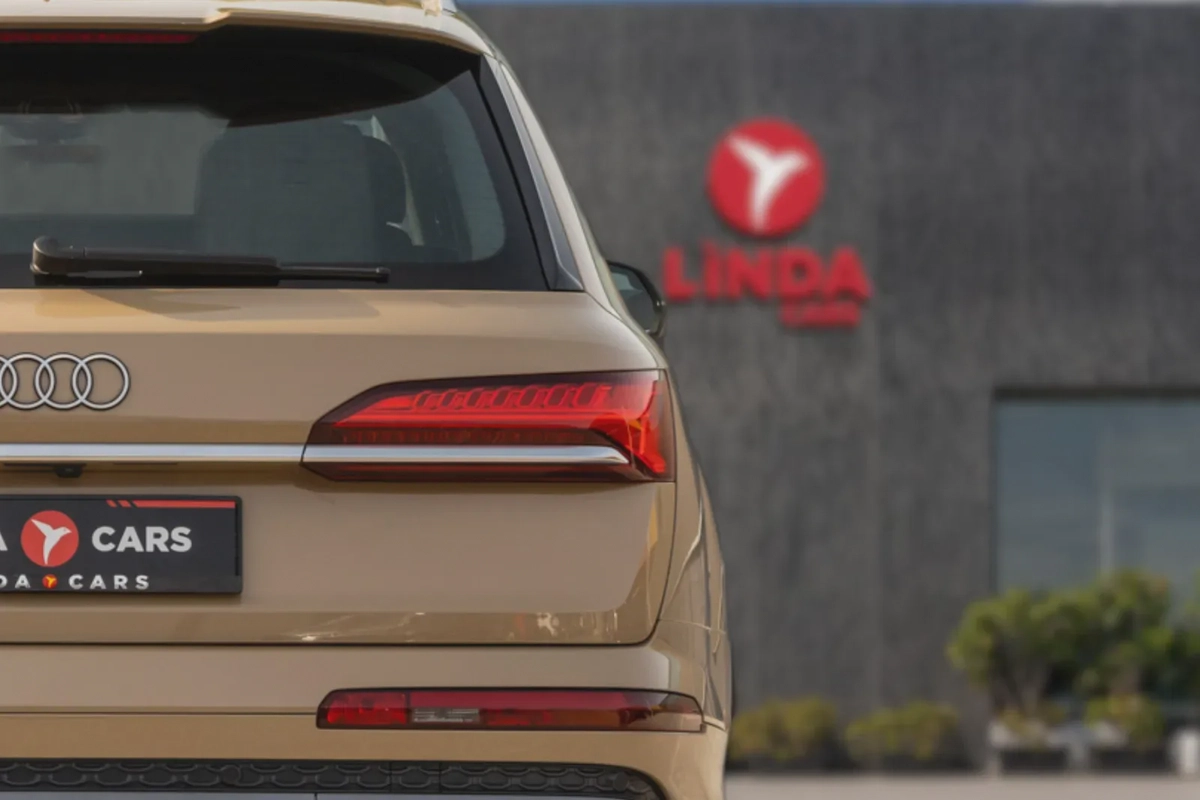 Audi Q7 2024-8-8