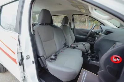 Navara | Double Cabin SE 4X2 | Manual | GCC Specs | Ref#N78437-8