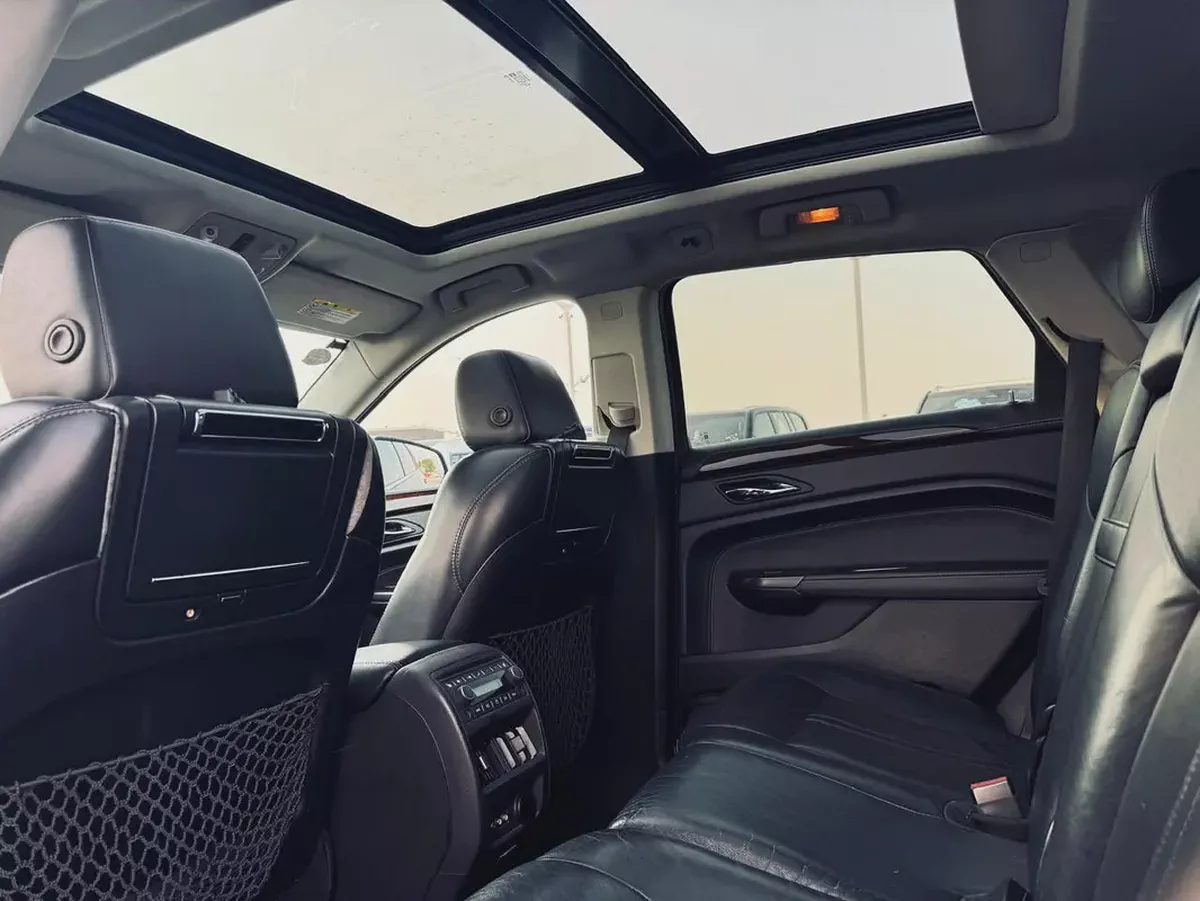 CADILLAC SRX | 2012  | FULL OPTION | CLEAN CAR FRESH JAPAN IMPORT-11-11