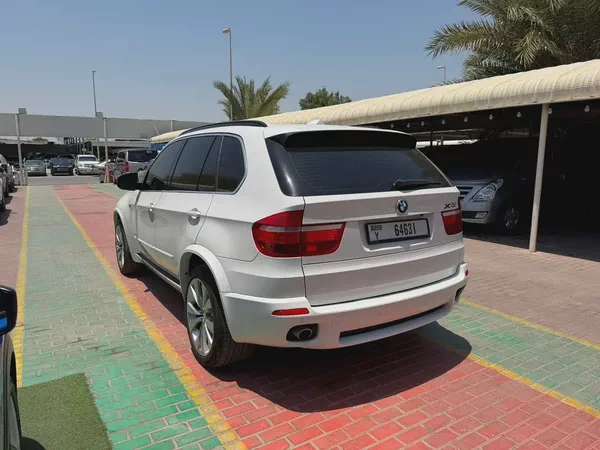 BMW X5 2010 GCC Specs
