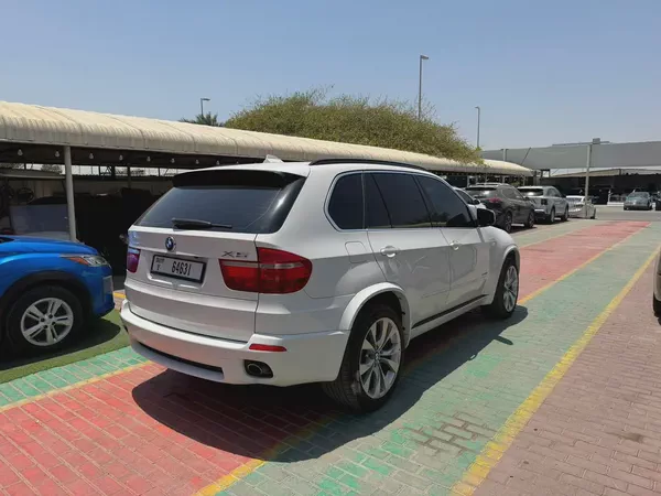 BMW X5 2010 GCC Specs