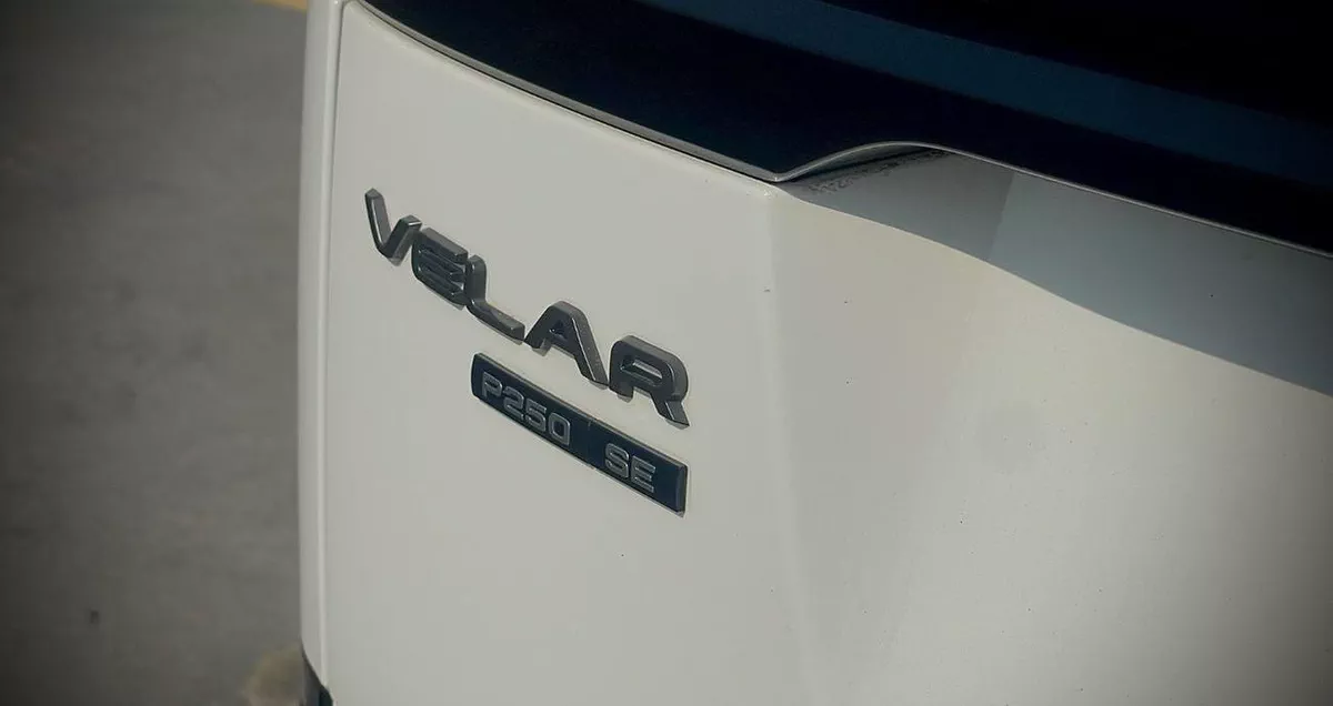 Land Rover Range Rover Velar R-DYNAMIC SE P250 4 cylinder-19-0