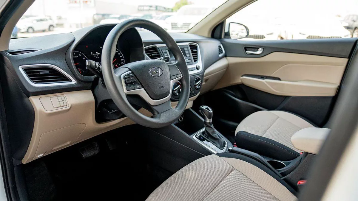Hyundai Accent GL SMART-9-0