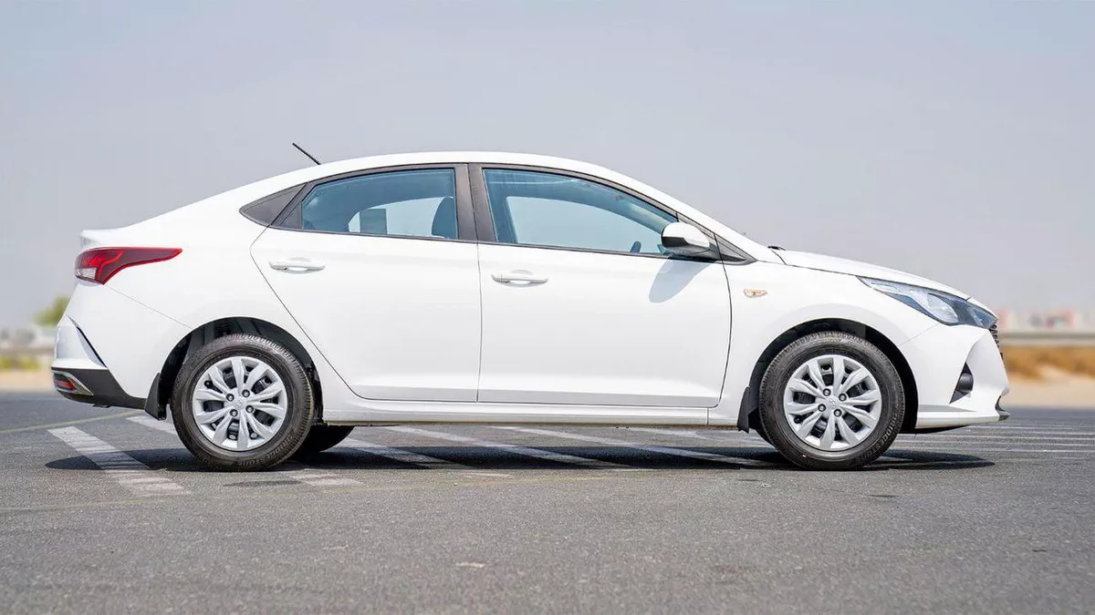Hyundai Accent GL SMART-2-0