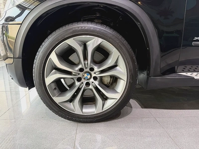 Only 62000 km - GCC - Single Owner- Pristine Condition-16
