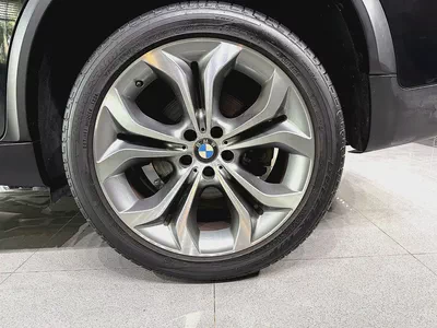 Only 62000 km - GCC - Single Owner- Pristine Condition-17