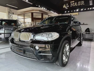 Only 62000 km - GCC - Single Owner- Pristine Condition-2
