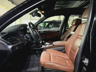 Only 62000 km - GCC - Single Owner- Pristine Condition-6