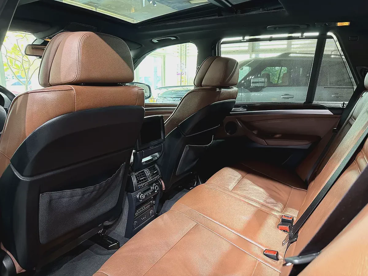 Only 62000 km - GCC - Single Owner- Pristine Condition-12-12