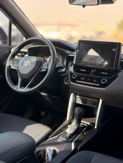 Toyota Corolla Cross Full option 2.0L 2022 model-6