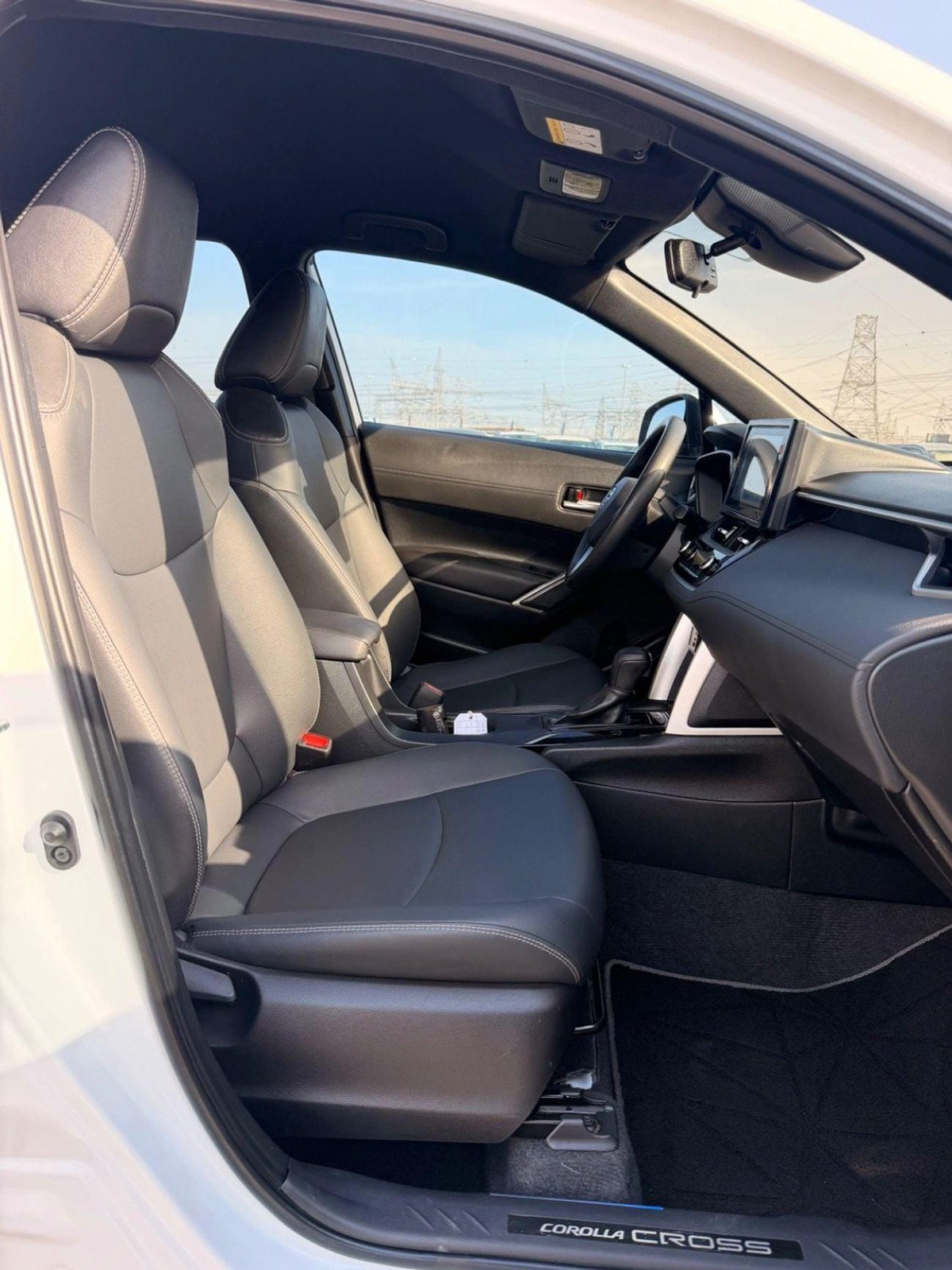 Toyota Corolla Cross Full option 2.0L 2022 model-14-14