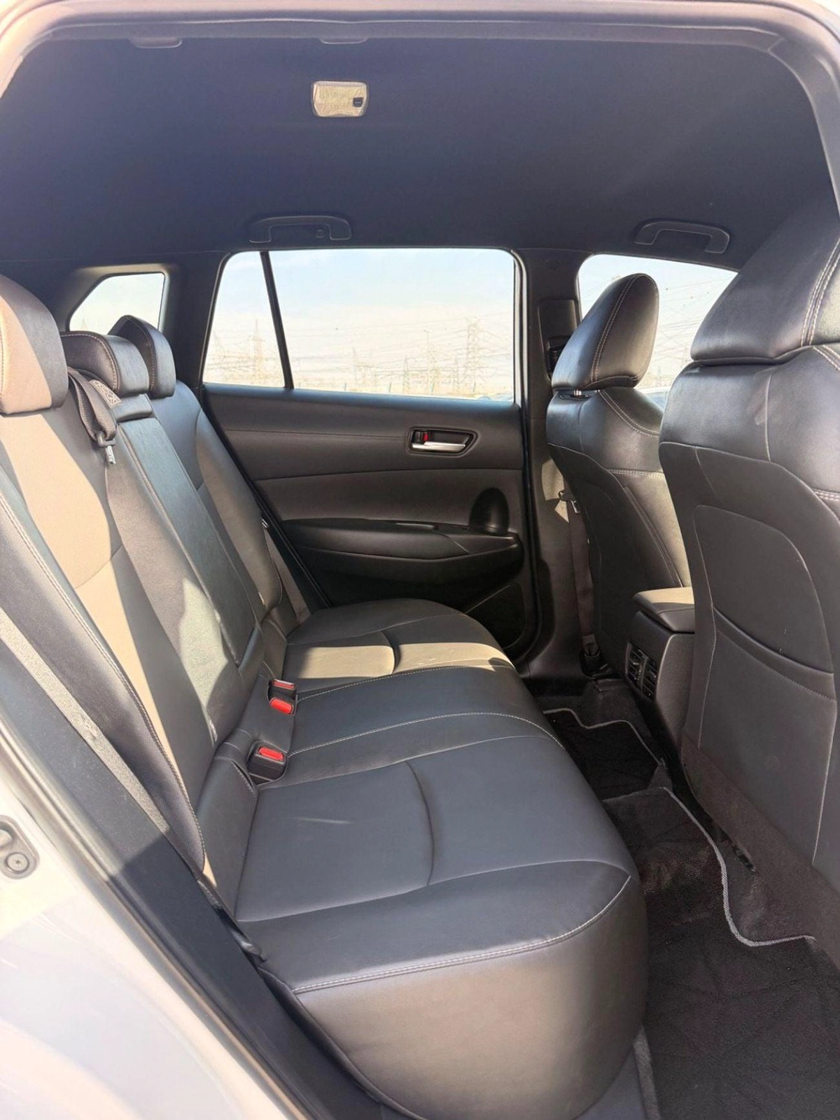 Toyota Corolla Cross Full option 2.0L 2022 model-15-15