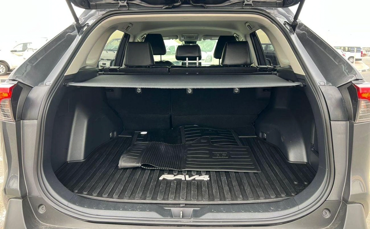 Toyota RAV4 2020 Toyota Rav4 Midoption 2.5L V4 - AWD 4x4 - Rear Camera  - Leather Seat-18-0