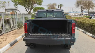 ( For Export / V8 5.7L ) 2026/2026 RAM 1500 Limited Crew Cab eTorque GCC BRAND NEW-18