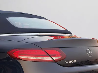 AED 1,440 P.M | 0% DOWN PAYMENT | MERCEDES-BENZ C300 COUPE | 2021 | AMERICAN SPECS-5