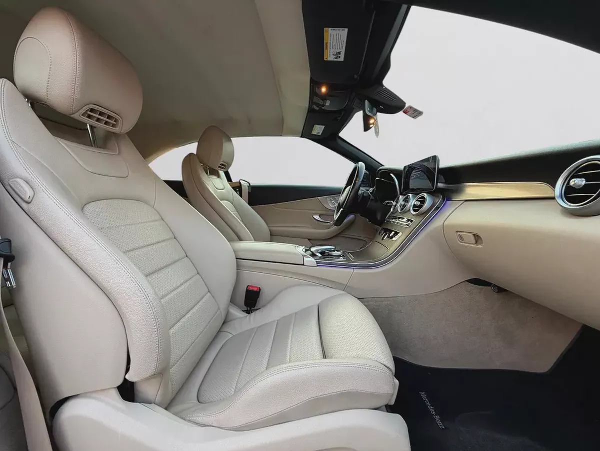 AED 1,440 P.M | 0% DOWN PAYMENT | MERCEDES-BENZ C300 COUPE | 2021 | AMERICAN SPECS-16-16