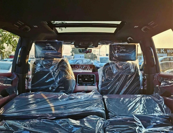 Nissan Patrol SE PLATINUM /3.8L V6 /LEATHER WITH PWR SEATS/PANORAMIC ROOF/360*CAMERA/F/OPTIONN