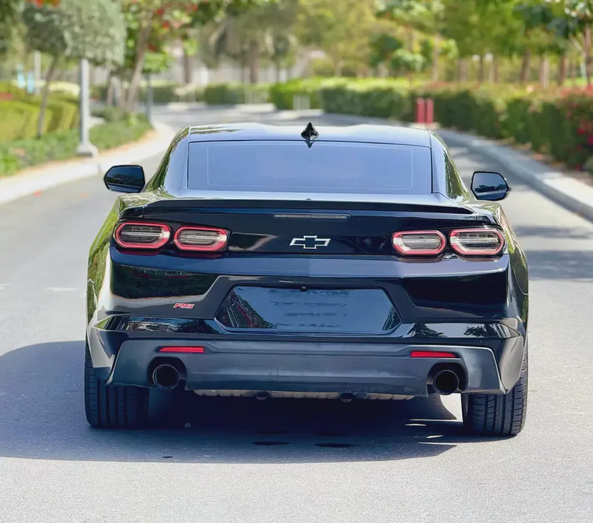 شيفروليه كامارو خليجي فل اوبشن بحالة الوكالة  2020 Chevrolet Camaro RS - GCC Specs-4-4
