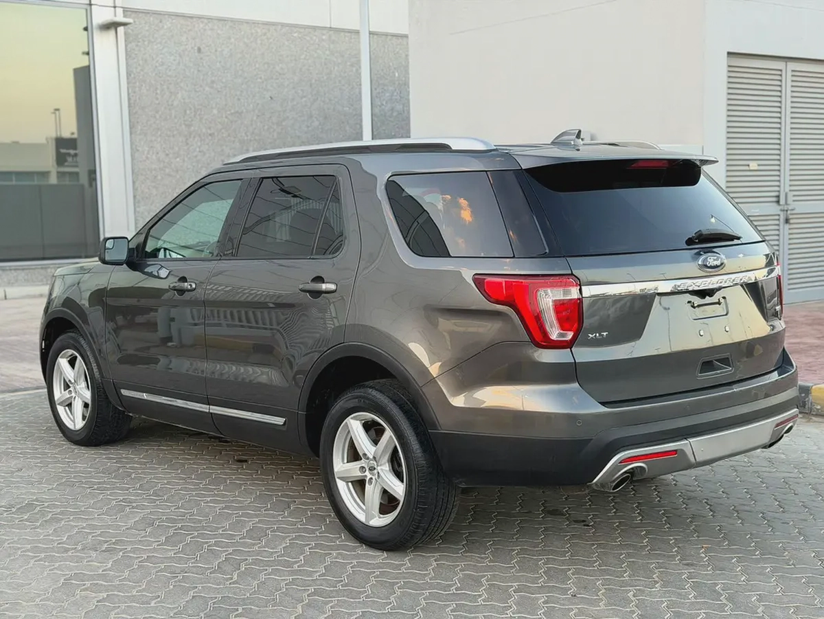 Ford Explorer Limited 2016 American Specs - Fully Loaded SUV-2-2