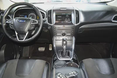 Only 49000 km - Full Service History - GCC - Single Owner --11