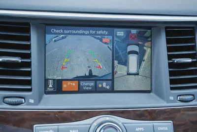 Nissan Armada Platinum 2020 - American Specs-14