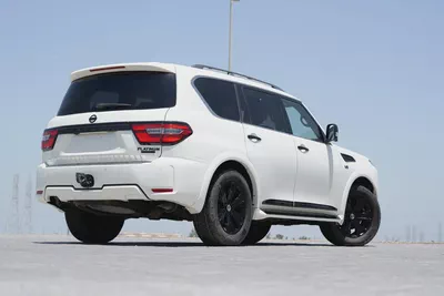 Nissan Armada Platinum 2020 - American Specs-4
