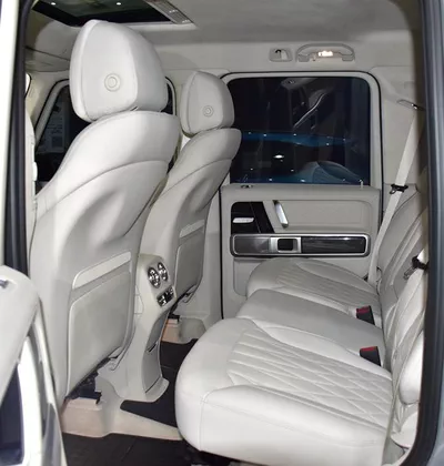 Mercedes Benz G550 ( 2024 Model ) in Gre...-10