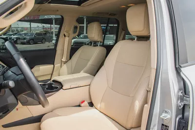 2023 - TOYOTA LAND CRUISER GXR 4.0 - UNDER WARRANTY GCC SPECS - EXCELLENT CONDITION-14
