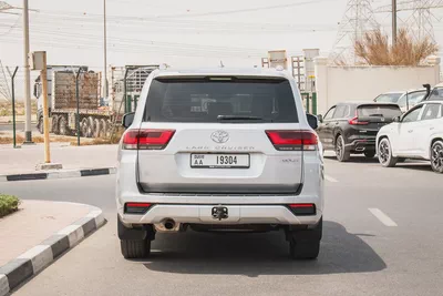 2023 - TOYOTA LAND CRUISER GXR 4.0 - UNDER WARRANTY GCC SPECS - EXCELLENT CONDITION-7