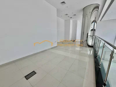 Ideal Location || Showroom For Rent || Port Saeed ||-4