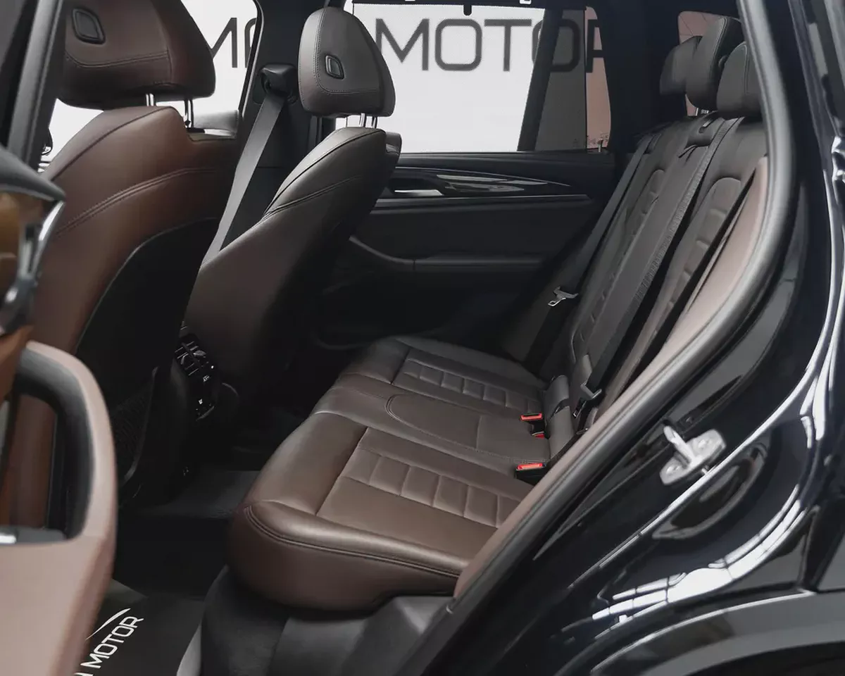 2023 BMW X3 M40i GCC Specs - Immaculate Condition-7-7