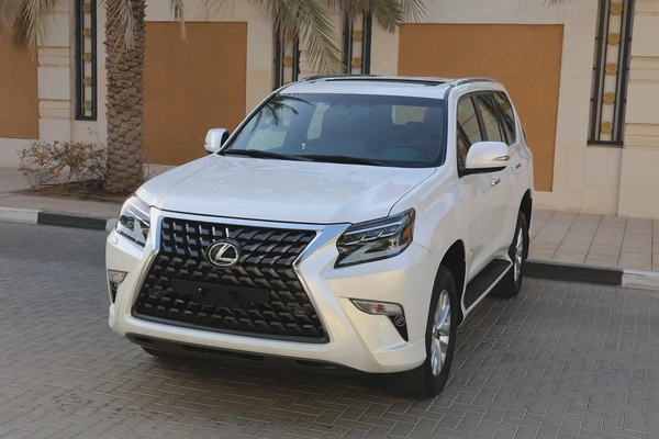 LEXUS GX460-PREMIUM-2023-54000KM-GCC SPECS -UNDER WARRANTY-EXCELLENT CONDITION