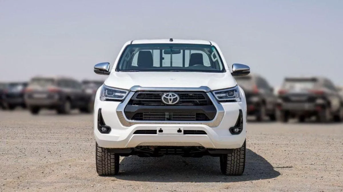Toyota Hilux SGLX Toyota hilux 2.4L diesel 2025 full option for export only-1-0