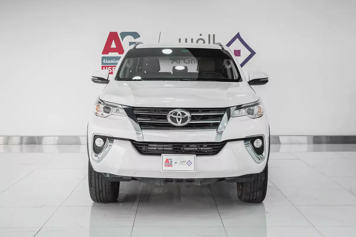 1 YR / 20,000 KM WARRANTY | 4.0 GXR | 6 CYLINDER | AED 1550-1-1
