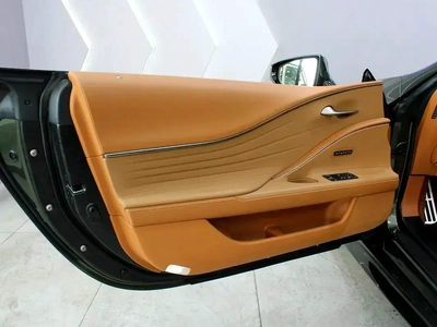 2024 Lexus LC 500 Titanium - V8-12