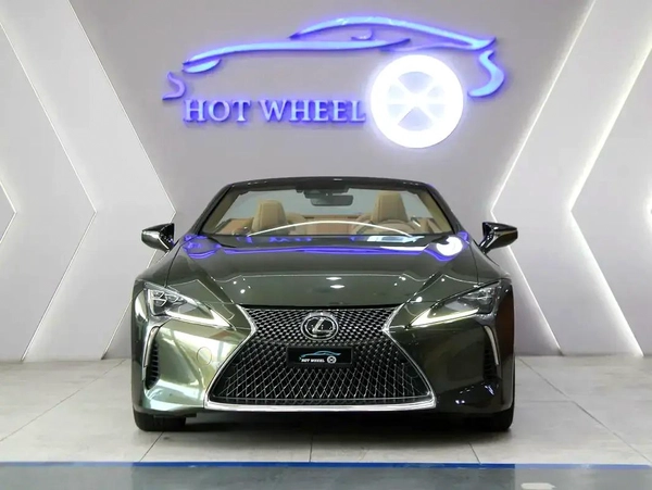 2024 Lexus LC 500 Titanium - V8