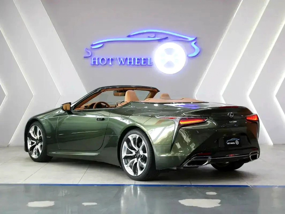 2024 Lexus LC 500 Titanium - V8-9-9