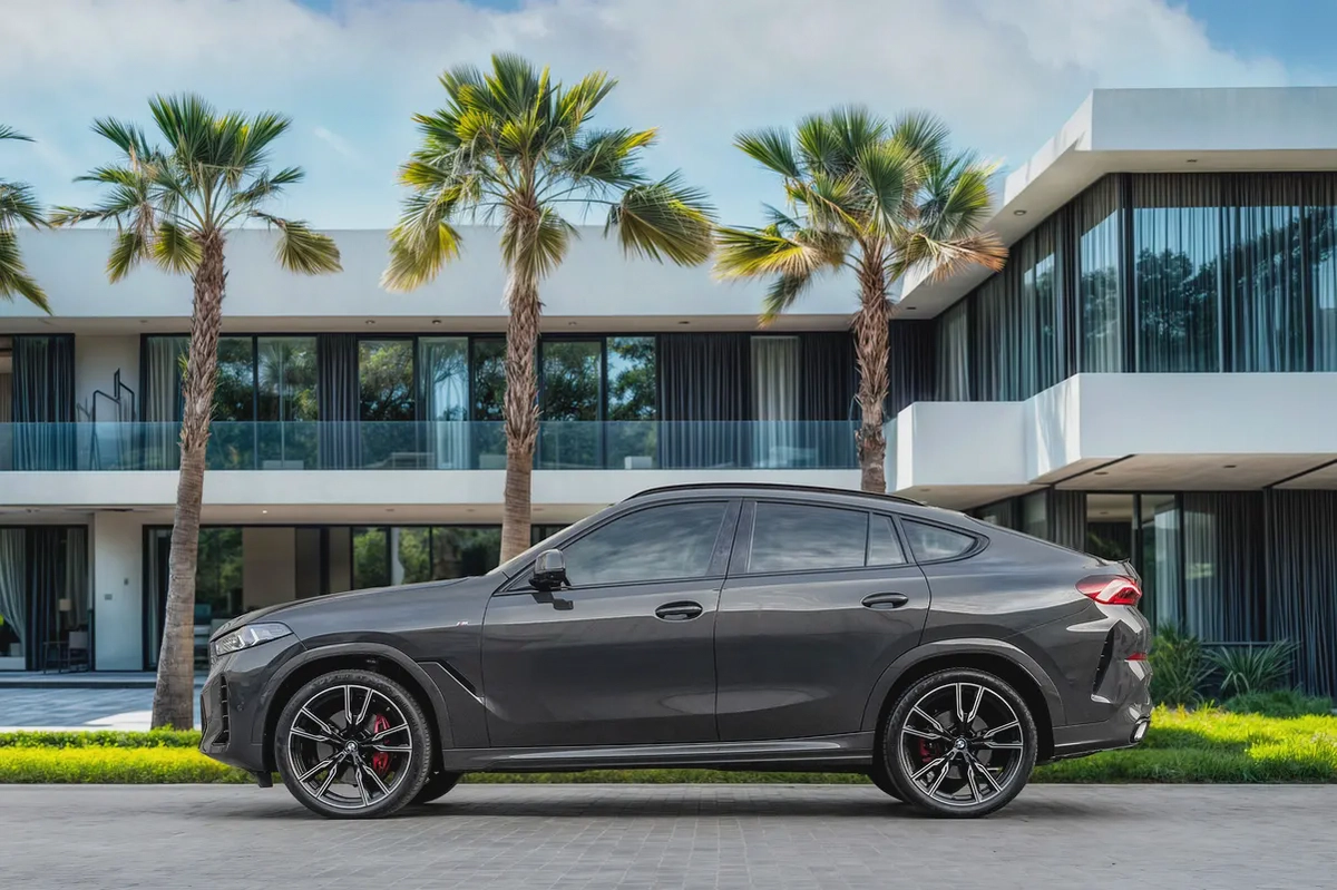 5,856 P.M | X6 xDrive 40i M Sport | 0% Downpayment | BMW WARRANTY+SERVICE-1-1