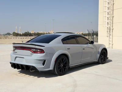 Dodge Charger 2022-4