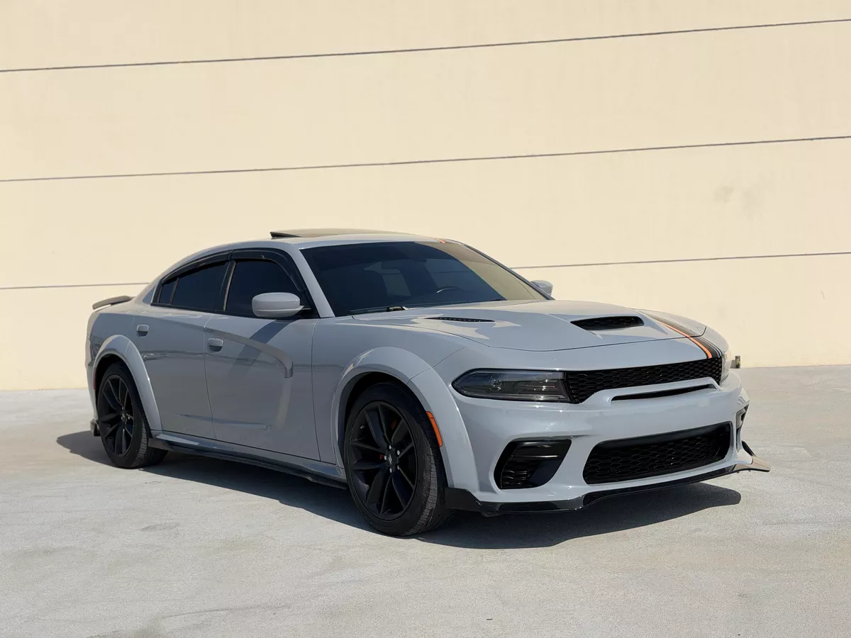 Dodge Charger 2022-5-5