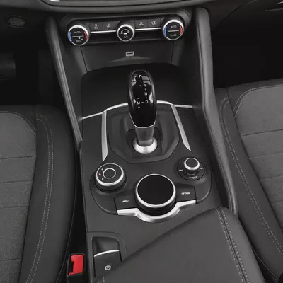 AED 1,149 P.M • 0% Downpayment •  Alfa Romeo Giulia • 1 Year Warranty-9