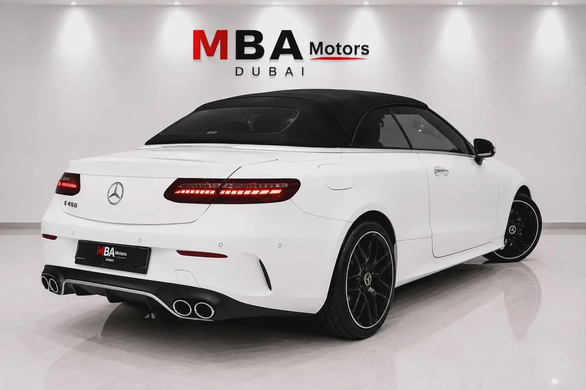Mercedes-Benz E-Class E 450 4MATIC 2023-4-4