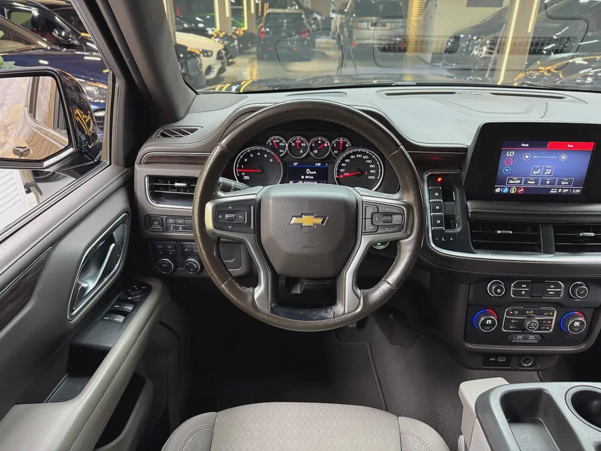 Chevrolet Tahoe LS 2021 | GCC Specs | Low Mileage | Well Maintained-9-9