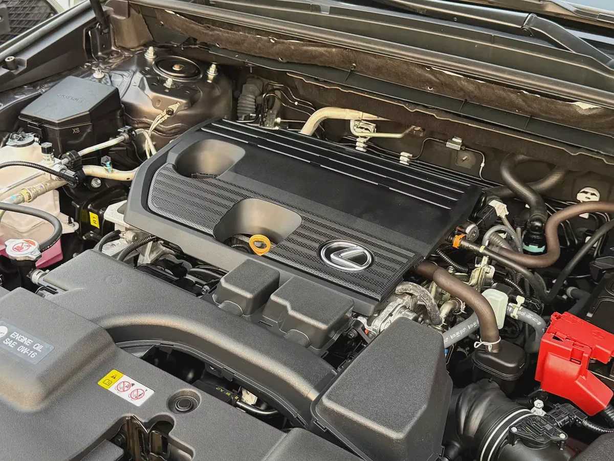 LEXUS - NX250 - 2025 - PREMIUM - V4 - 2,5L - BY TURBO - AMERICAN SPECS VERY GOOD CONDITION-18-18