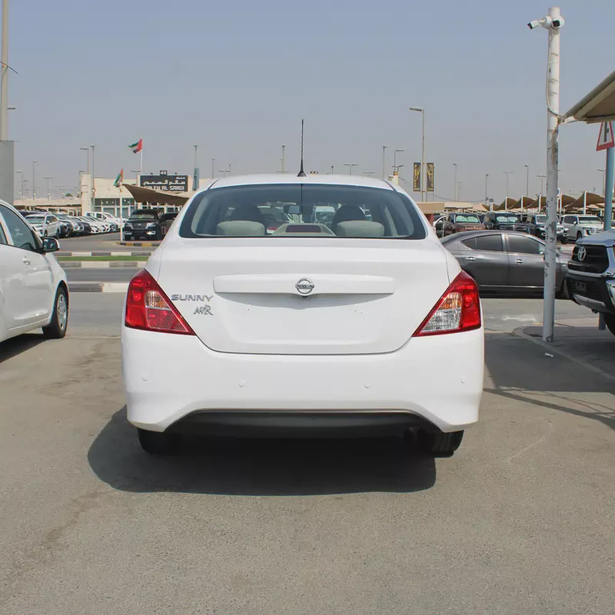 Nissan Sunny 2022 SE GCC Specs --4-4