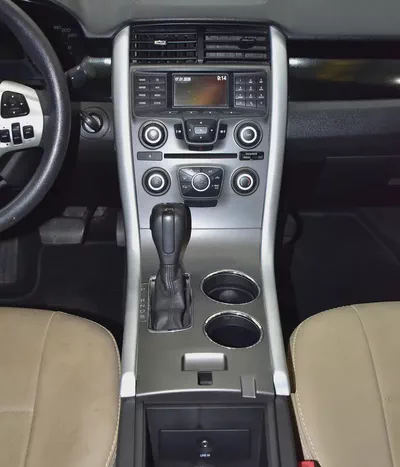 EXCELLENT DEAL for our Ford Edge ( 2014 Model ) in Silver Color GCC Specs-13