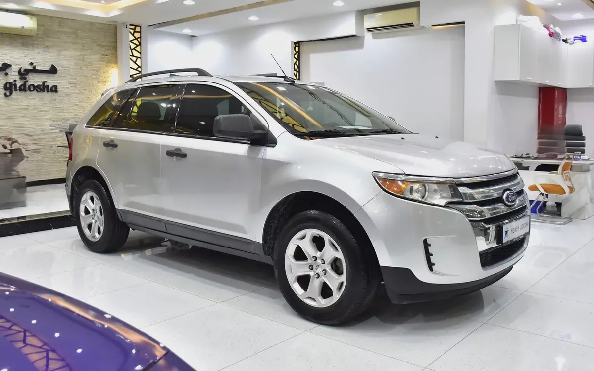 EXCELLENT DEAL for our Ford Edge ( 2014 Model ) in Silver Color GCC Specs-2-2