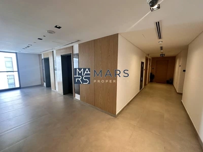 Brand new balconey studio avalible with gym,pool,parking-5